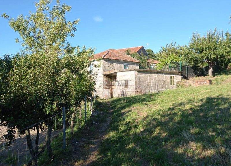 Foto 64009ebe-4f9e-4bf6-974b-620f742a8de3. Maison avec chauffage dans Allariz