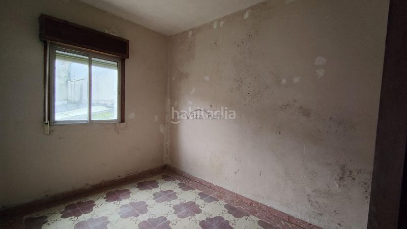 Foto 8d8c57af-f1a8-46cb-89df-51741bee6bb7. Edifici a Ventiun Ourense