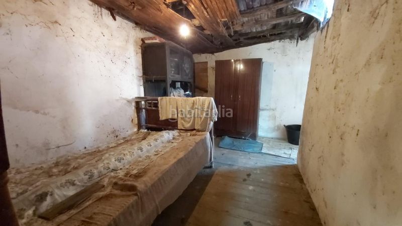 Foto 91f83619-d93b-4f2e-8f2e-ad9585cbff4e. Casa amb calefacció a San Cristovo de Cea
