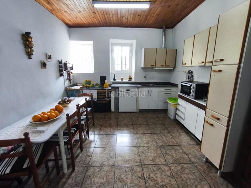 Foto 0653b915-dd79-4ac9-9eea-e61aff8d2245. Masía en Barbadás