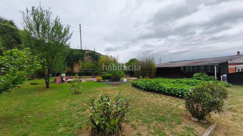 Foto c86687cd-86c8-4004-9efa-60a1542ed547. Casa en San Cibrao das Viñas