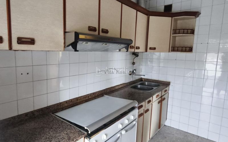 Foto b6f67e42-9a8d-43ef-989c-76d6eb57244e. Casa amb calefacció a San Francisco Ourense