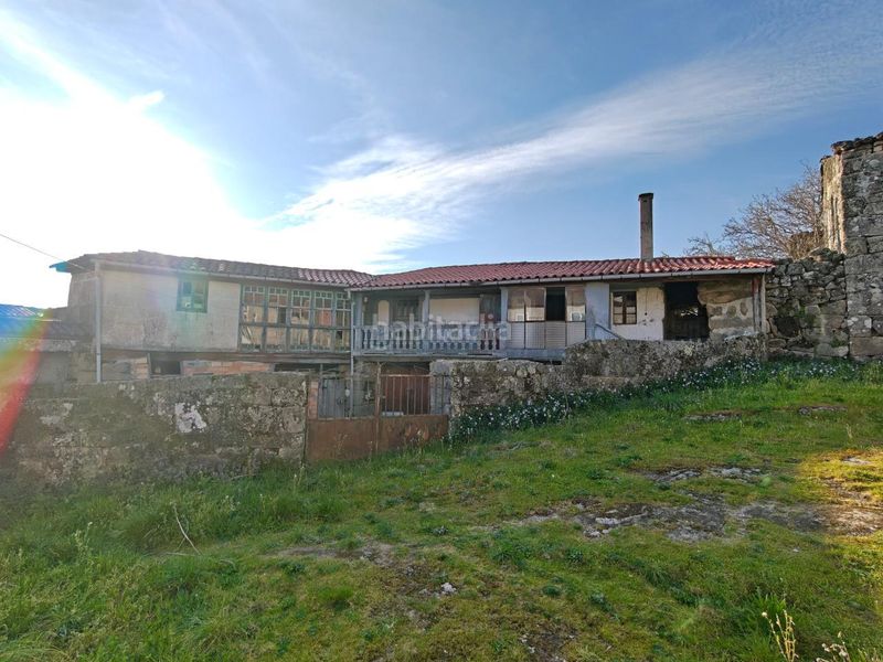 Foto 3cefcbe2-3cf8-44e4-aa2d-84ff0132aaab. Casa en Nogueira de Ramuín