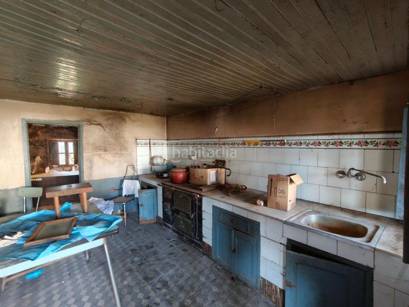 Foto efbf36c7-06ea-42c1-a95d-71d181e207bd. Casa en Nogueira de Ramuín