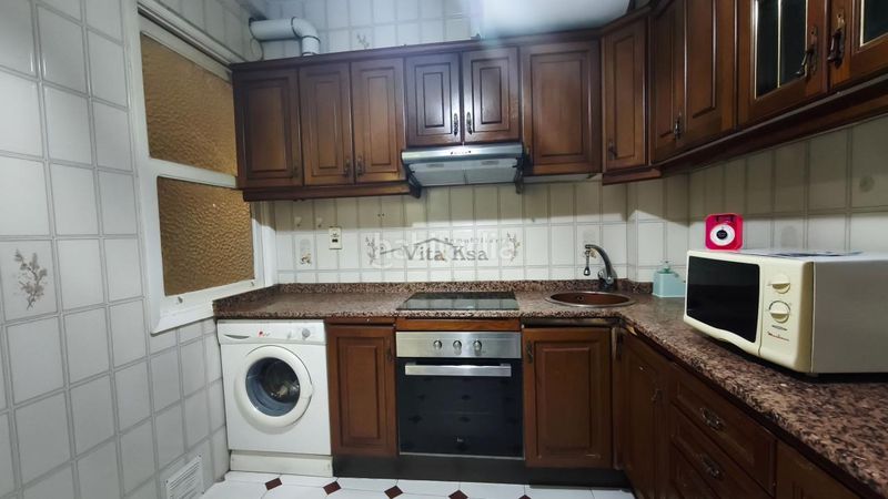 Foto 74be9f16-37cf-4030-bec6-403a243c1eb6. Appartamento con riscaldamento in Casco Viejo Ourense