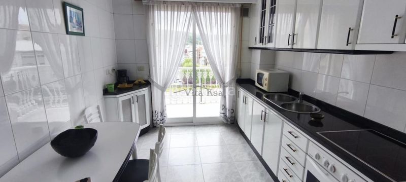 Foto 85113f12-23b0-46b1-9e07-565bf8b4f189. Rent flat with heating parking in Barrocanes Ourense