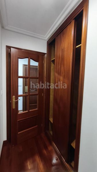 Foto 5cd7f0c7-5589-4e00-a0d3-ebbdf0781fae. Lloguer pis amb calefacció aparcament a Barrocanes Ourense