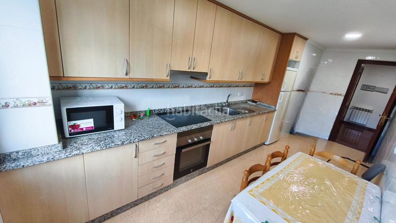 Foto ae21f4ab-4db3-4327-8d0e-a2725567aa19. Lloguer pis amb calefacció aparcament a Barrocanes Ourense