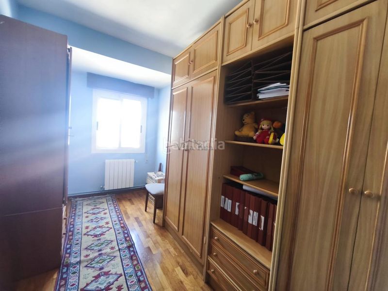 Foto c7259a53-6437-4f31-b4d4-8542467065ed. Lloguer pis amb calefacció a Residencia Ourense