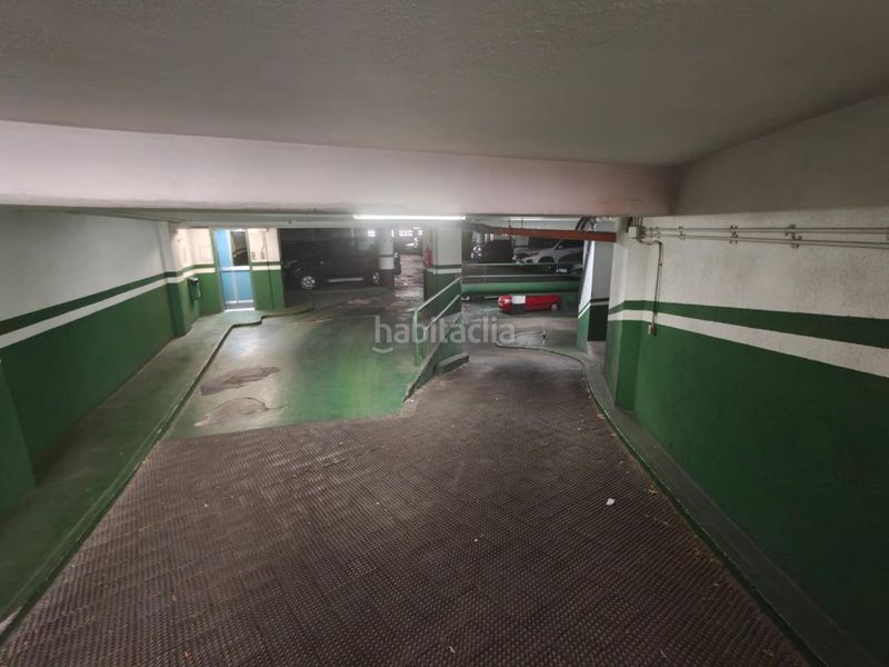 Foto 5a2cae29-10b7-4d74-8420-a44afed791ff. Parking coche en Centro Ourense