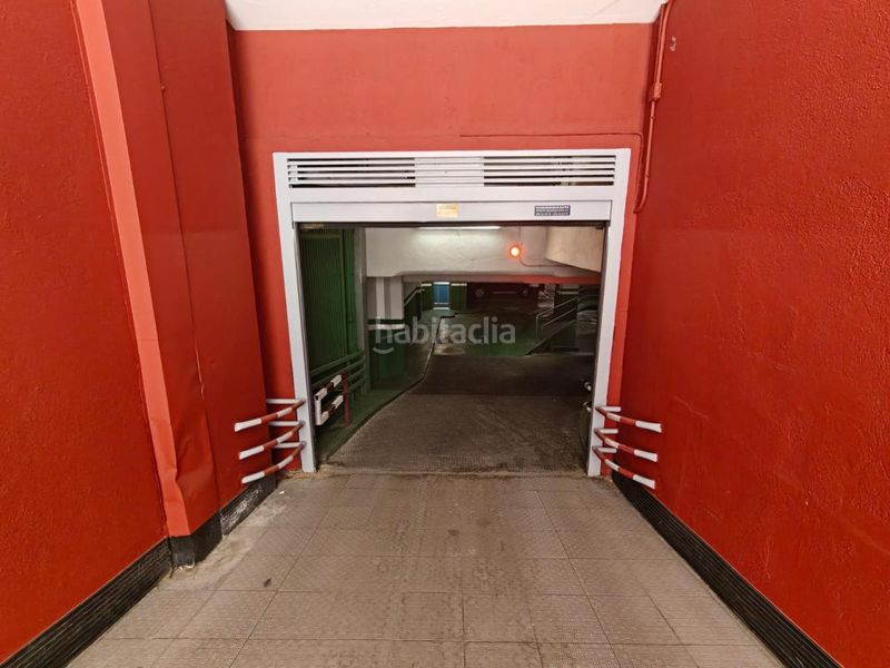 Foto e2b75983-9084-49c4-9981-79ca63300161. Parking coche en Centro Ourense