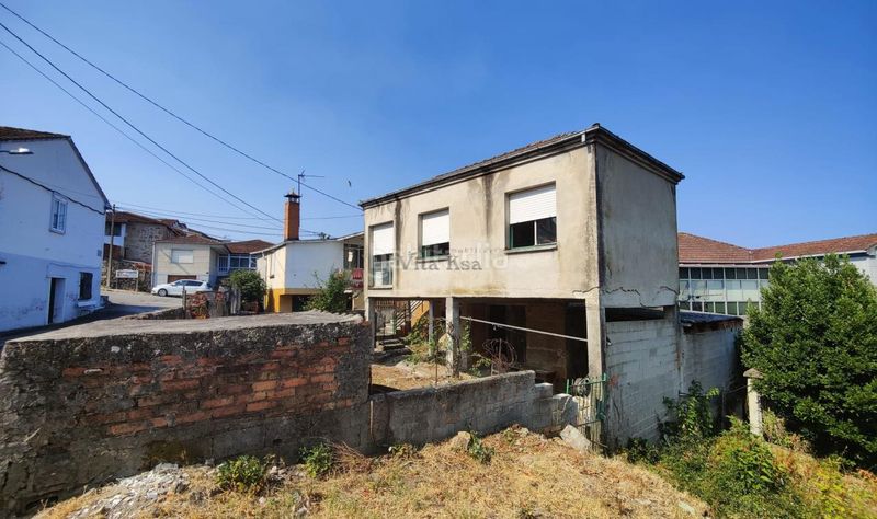 Foto 85ab135e-70e2-4b5c-91d1-915a57b12d1a. Casa a Residencia Ourense