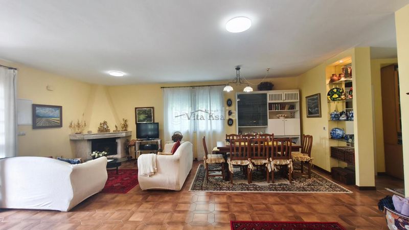 Foto f7c87929-32b6-41b6-bcb5-45f29971c1c5. Chalet en Pereiro de Aguiar (O)