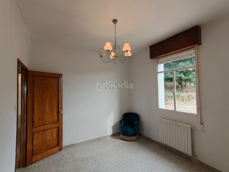 Foto 5e118da4-5265-49cc-b0b5-f4e7163fdfbd. Casa amb calefacció aparcament a Allariz