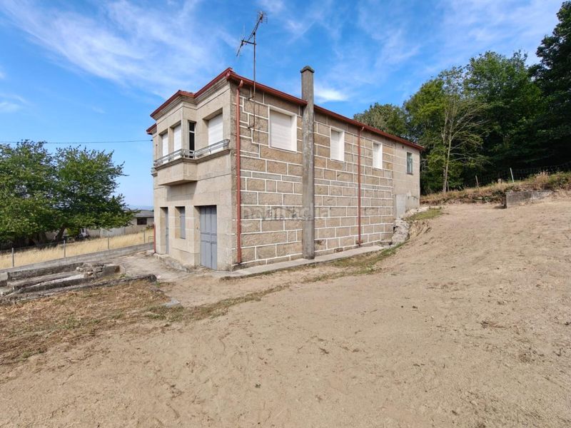 Foto d27cbf4c-e81d-469d-957b-d4a7a4ce35a1. Casa amb calefacció aparcament a Allariz