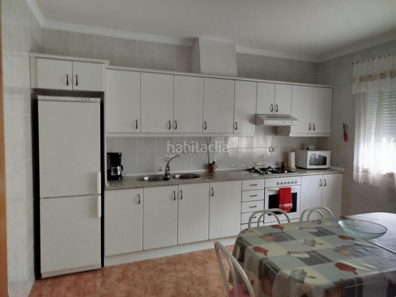 Foto 312d6b76-1000-4564-a03a-90dbfe6aaa49. Casa amb aparcament a Trasmiras