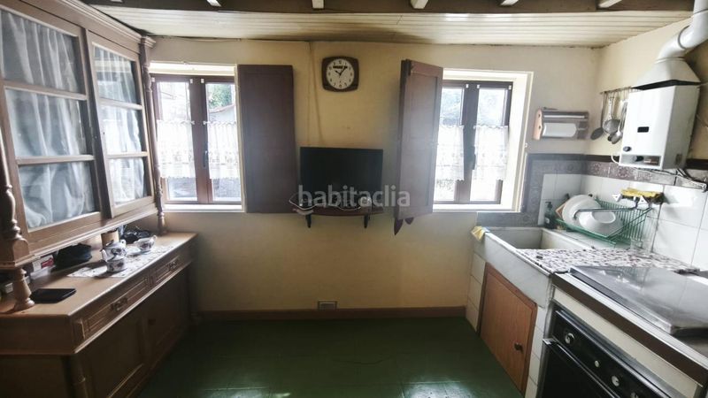 Foto 8f574098-b112-49df-87e8-c36d6ca04211. Masia amb calefacció aparcament a Nogueira de Ramuín