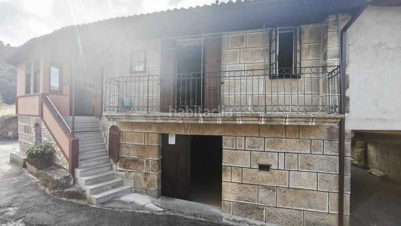 Foto c9fa483e-50ac-42b7-b2d9-0ebd029234bc. Masia amb calefacció aparcament a Nogueira de Ramuín