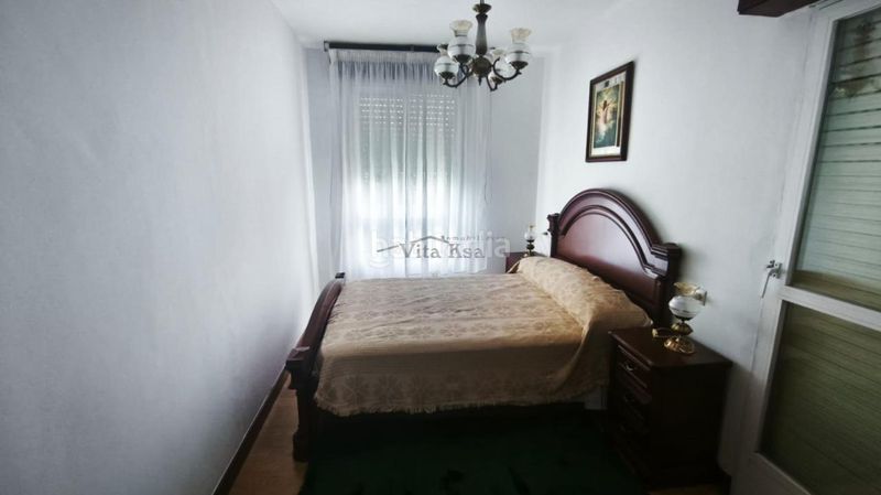 Foto 5af9785a-78bc-4f10-aadf-de13583af619. Rent flat with heating in Posío Ourense
