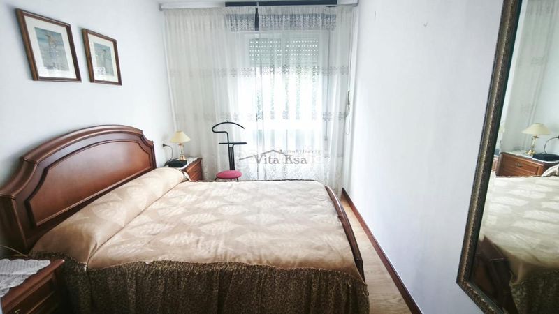 Foto b6a7a539-9ea7-4a66-b5af-78ba55d6c8bc. Rent flat with heating in Posío Ourense