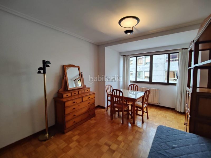 Foto 613b8665-bde6-42c6-850e-882f3249e1b5. Lloguer pis amb calefacció aparcament a Residencia Ourense