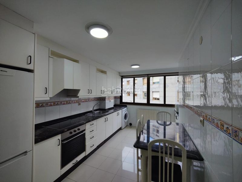 Foto 6220461c-4bd2-41d9-85ee-a8e771a2f130. Lloguer pis amb calefacció aparcament a Residencia Ourense