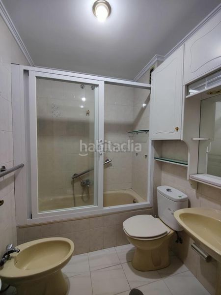 Foto d3177e51-7ab0-42f8-a891-28b2e790a780. Lloguer pis amb calefacció aparcament a Residencia Ourense