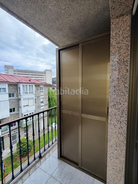 Foto d34b9d37-9a65-41a2-97ea-fe3d1080ddf0. Lloguer pis amb calefacció aparcament a Residencia Ourense