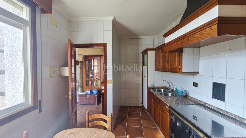Foto 986fb9e1-9854-48fa-869d-0cfb548c7a81. House with heating parking in Celanova