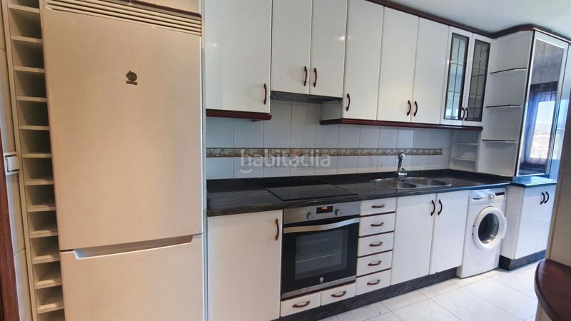 Foto 9a9517fd-edb9-4b6b-82c6-a6e3203d82f1. Lloguer dúplex amb calefacció aparcament a Barbadás