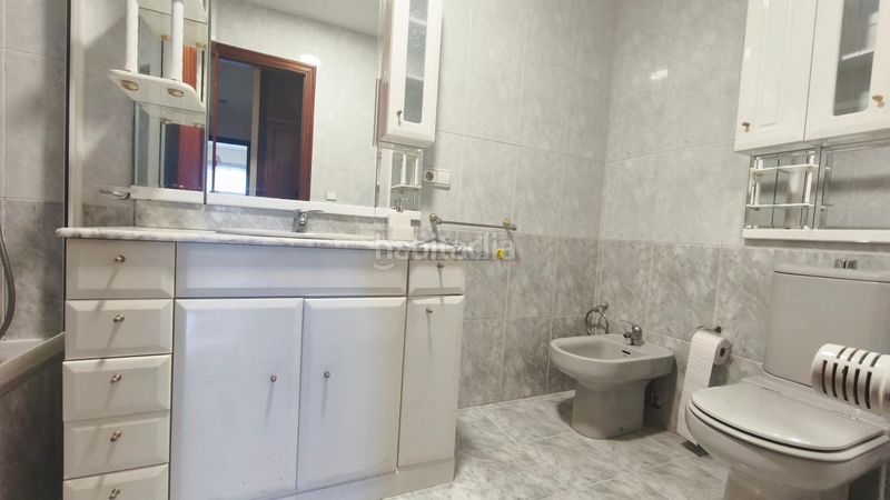 Foto 989c03d1-f9b7-4298-aa65-c036c05408ec. Rent duplex with heating parking in Barbadás