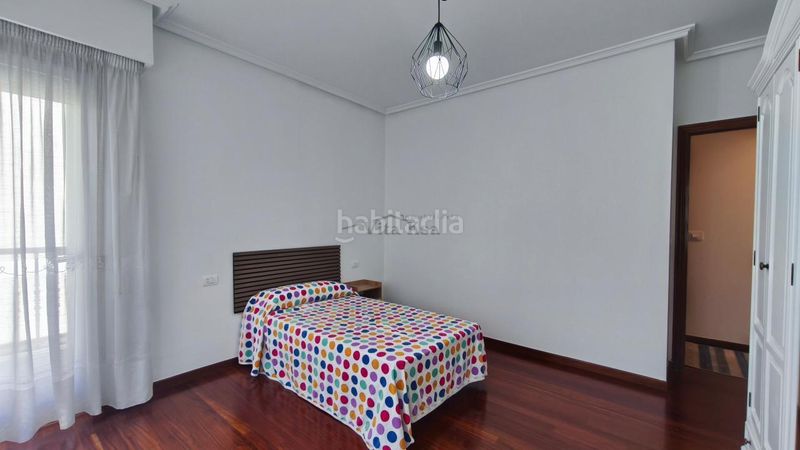 Foto ff133b0c-5c24-4c5f-a5cb-ba8ada0b1ce7. Rent flat with heating parking in Posío Ourense