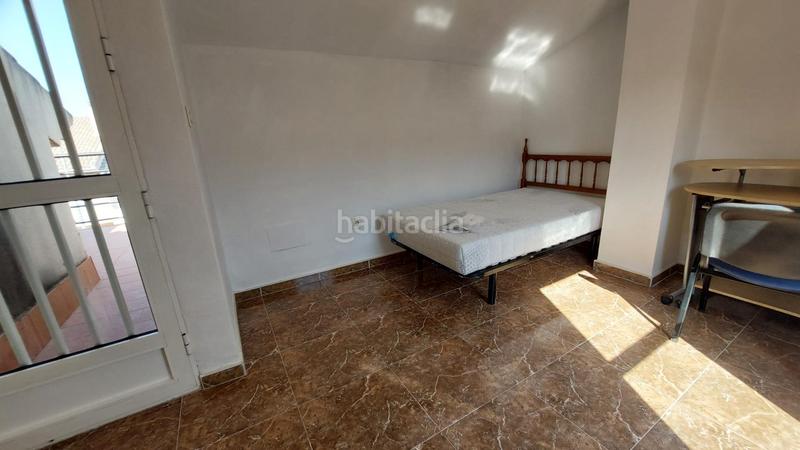 Foto 6d27f3eb-a2dd-48d5-a73c-6ce37125965b. Alquiler dúplex  ideal para compartir 5 habitaciones junto a la arrixaca en Murcia