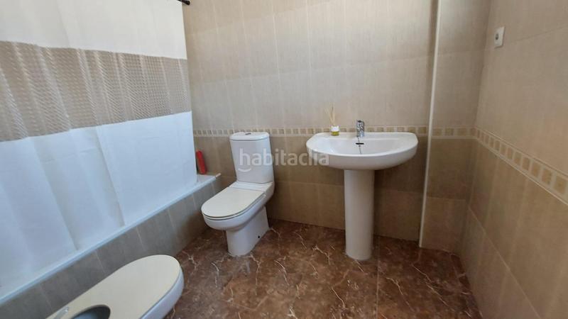 Foto 8e2491ba-5834-4c3e-af23-515fe6f963e1. Alquiler dúplex  ideal para compartir 5 habitaciones junto a la arrixaca en Murcia