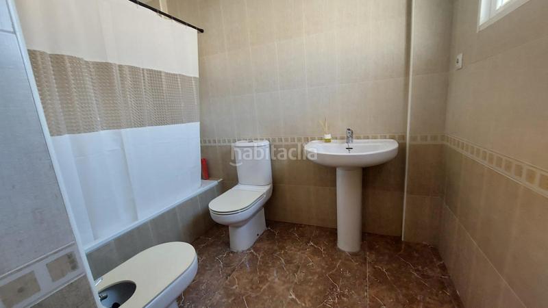 Foto b3899481-817c-41ea-8675-35b783c8f8f0. Alquiler dúplex  ideal para compartir 5 habitaciones junto a la arrixaca en Murcia