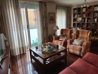 Pis  Calle navarra. A futuro. buscas piso reformado en san antón  junto al jardín de