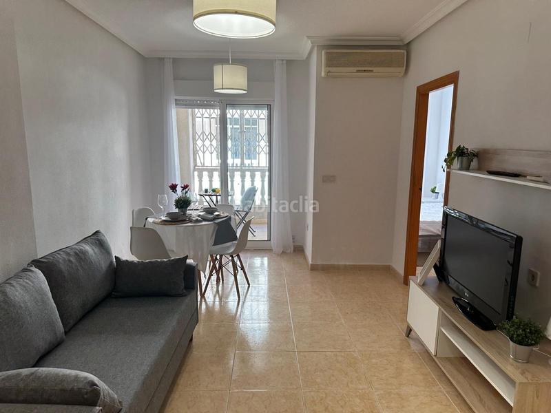 Foto 492ddbb0-815d-4a30-abfd-ca8b0d744c62. Affitto piccolo appartamento in Avenida Habaneras - Curva de Palangre Torrevieja