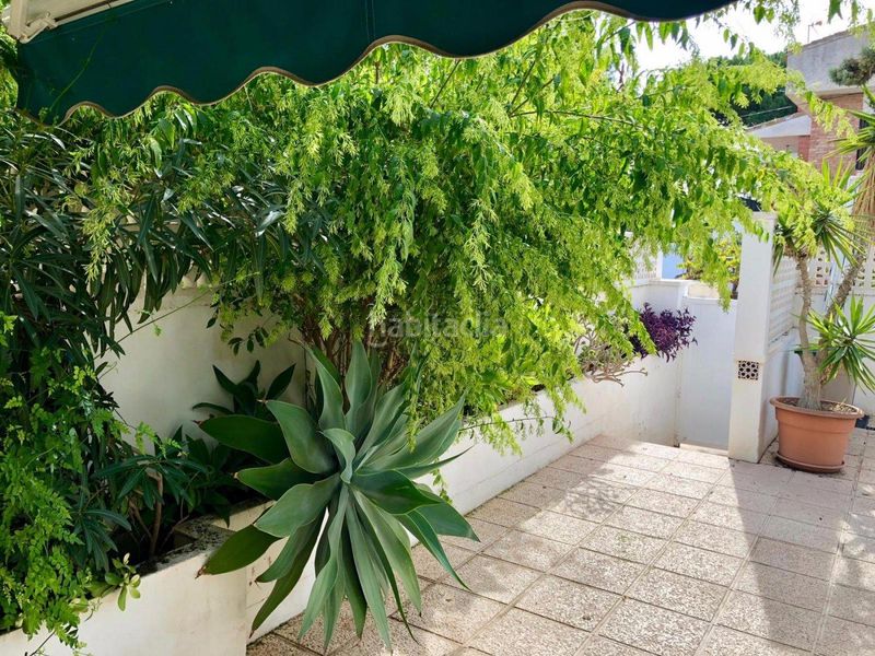 Foto 612085f4-cb47-48d0-90c0-f5aece243742. Casa adossada amb calefacció piscina a El Pinar de Campoverde Pilar de la Horadada