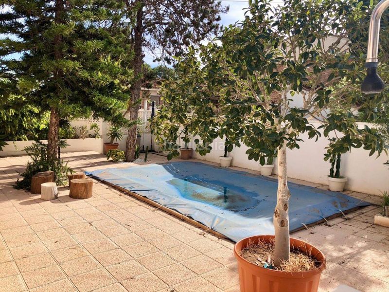 Foto 8d2e648d-1da9-483c-94e6-e7b1a4f77dee. Casa adossada amb calefacció piscina a El Pinar de Campoverde Pilar de la Horadada