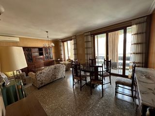 Piso  Bazan 48. Exclusiva vivienda de 173 m2 en el corazón de alicante.