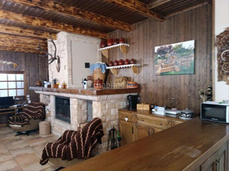 Foto 0eb746bb-c110-4397-ab7e-52b52f5a3130. Casa adosada  en venta , 4 dormitorios. en Daimiel