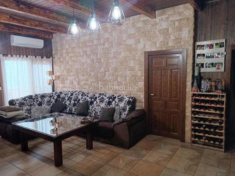 Foto 8cffd947-b8c5-48f8-9c45-a8e678caf67a. Casa adosada  en venta , 4 dormitorios. en Daimiel