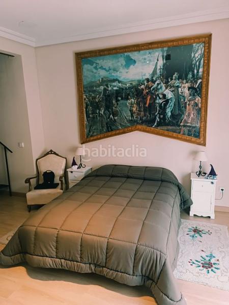 Foto 989dfed7-a640-4bd3-9901-5dc9c1aa4cee. Casa adosada  en venta , 4 dormitorios. en Daimiel