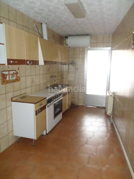 Foto 17b5b22e-dd92-43b5-94ae-1b5b22f1951a. Casa adosada  en venta , 4 dormitorios. en Daimiel