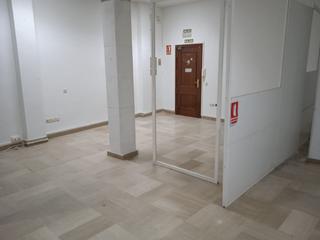 Oficina a El Perchel. Oficina en venta en centro, 1 dormitorio.