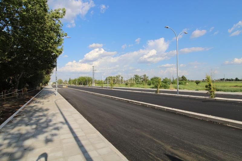 Foto 9fe1343c-4c33-4105-8679-ecf857ccd895. Location local commercial dans Nuevo Hospital Ciudad Real