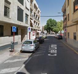Local Comercial a El Perchel. Local en venta en terreras.
