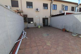 Casa adossada a Miguelturra. Casa adosada en venta en miguelturra, 4 dormitorios.
