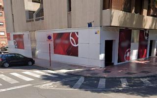Location Local commercial à El Torreón - Los Ángeles - El Pilar. Local en alquiler en centro  mata, 2 dormitorios.