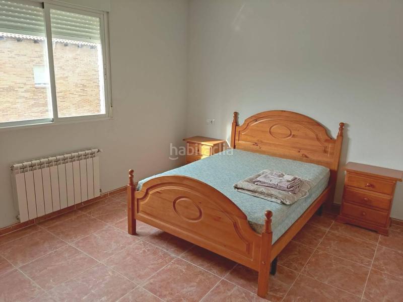 Foto 0fca5ebb-81ce-4d7f-9db1-6aaf758e488b. Casa adosada  en venta , 4 dormitorios. en Daimiel